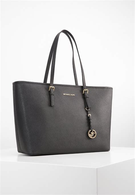 michael kors sac jet set|michael kors jet set airplane.